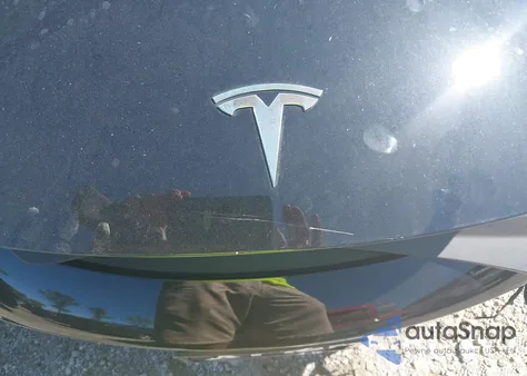 2023 Tesla Model 3 Performance Dual Motor All-Wheel Drive z USA, uszkodzony, nr VIN 5YJ3E1EC6PF395935